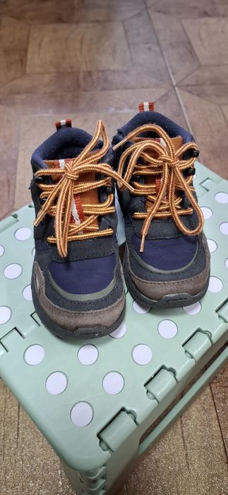 ZARA-хайтопи,24р