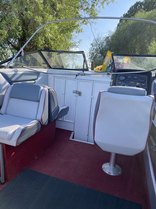 Lodz motorowa  oszczedna !