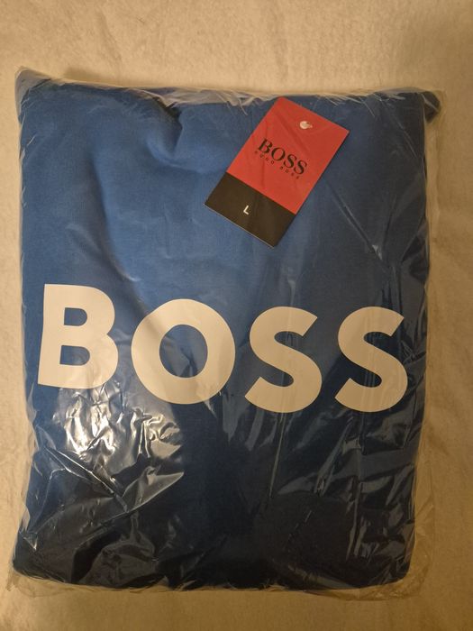 Bluzy męskie z kapturem