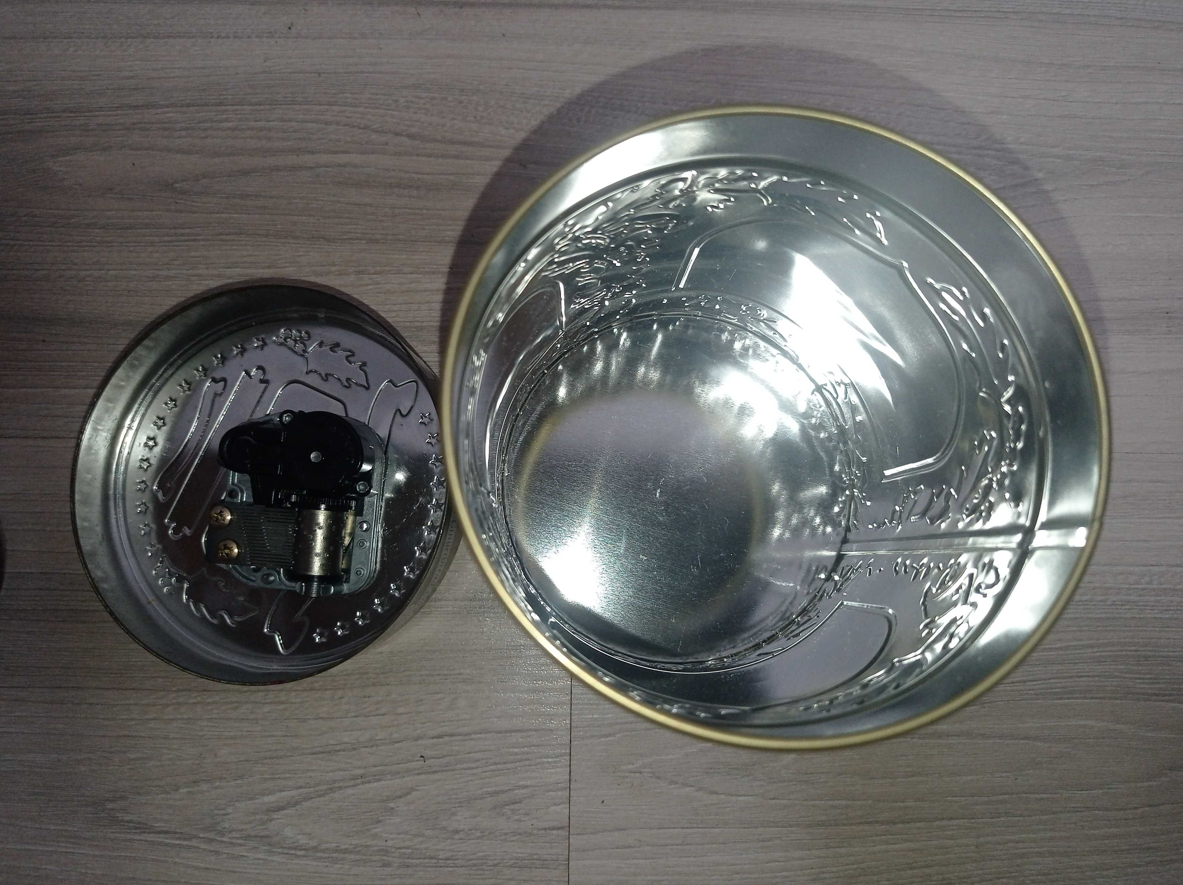 Pozytywki - pudełka - pojemniki - kolekcja.