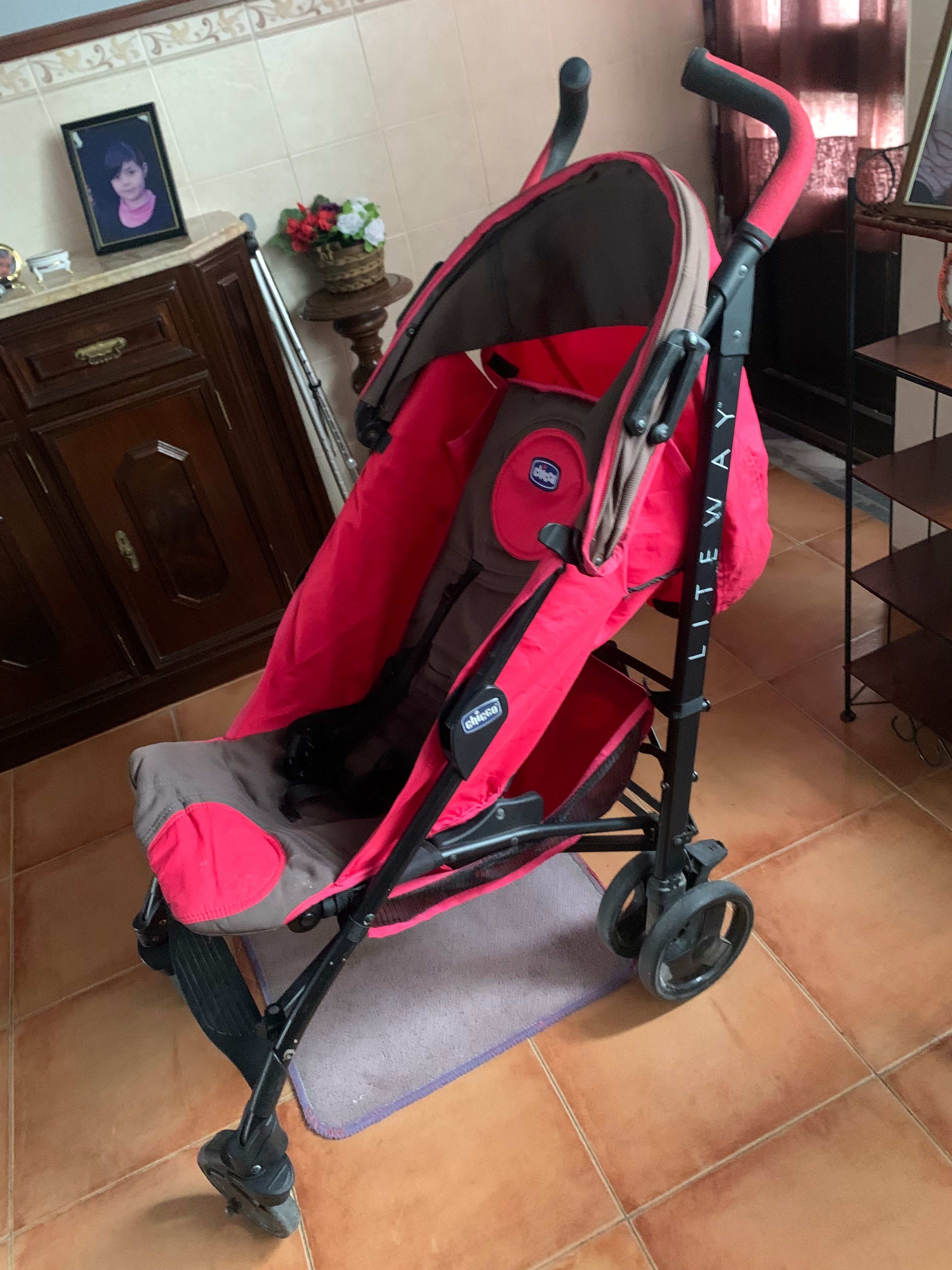 Carrinho bebe marca chicco