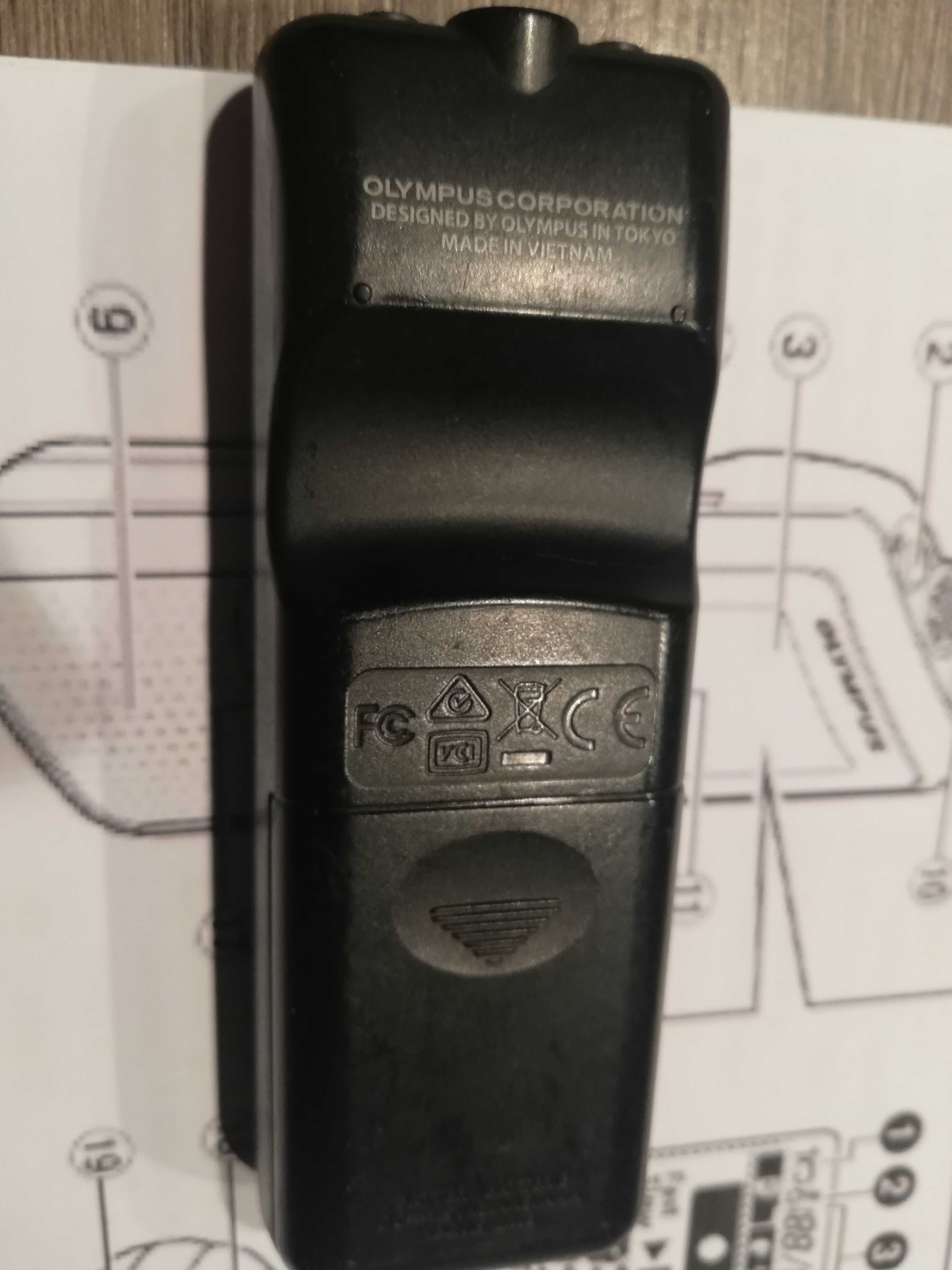 Dyktafon Olympus VN-540PC z instrukcją. Nagrywa bardzo czysto.