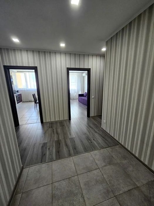 Сдам 2х кімнатну квартиру вул. ВОСКРЕСЕНСЬКА 18Б  жк Паркові озера