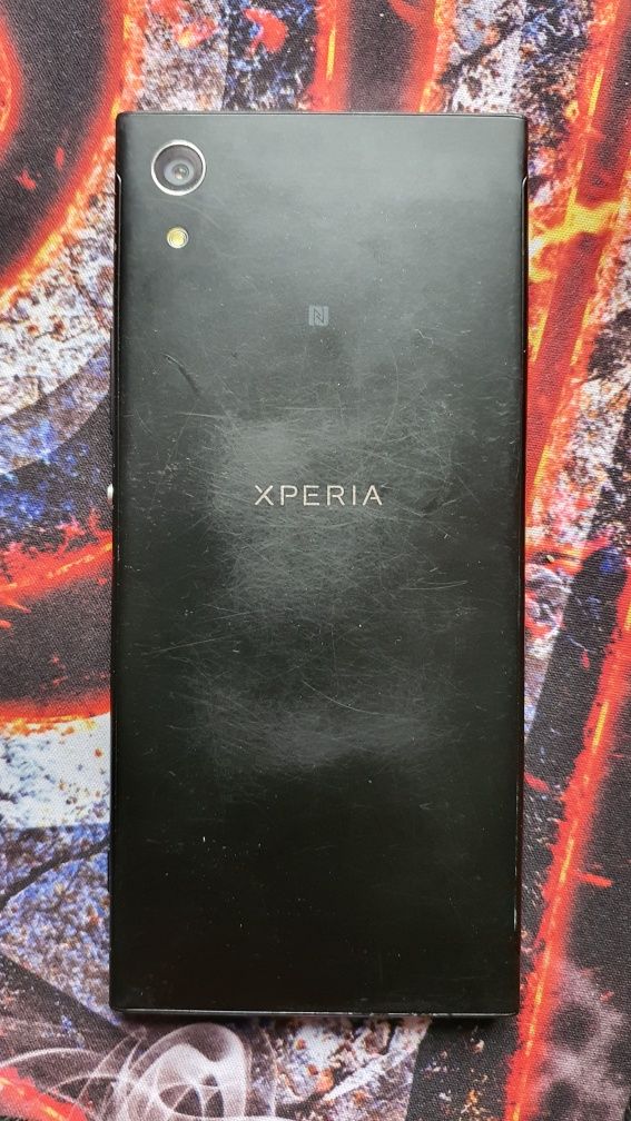 smartfon Sony 3/32 gb pamięci Android 8