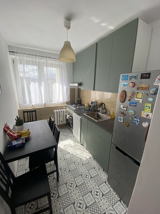 Wygodny pokój w znakomitej lokalizacji obok SKM