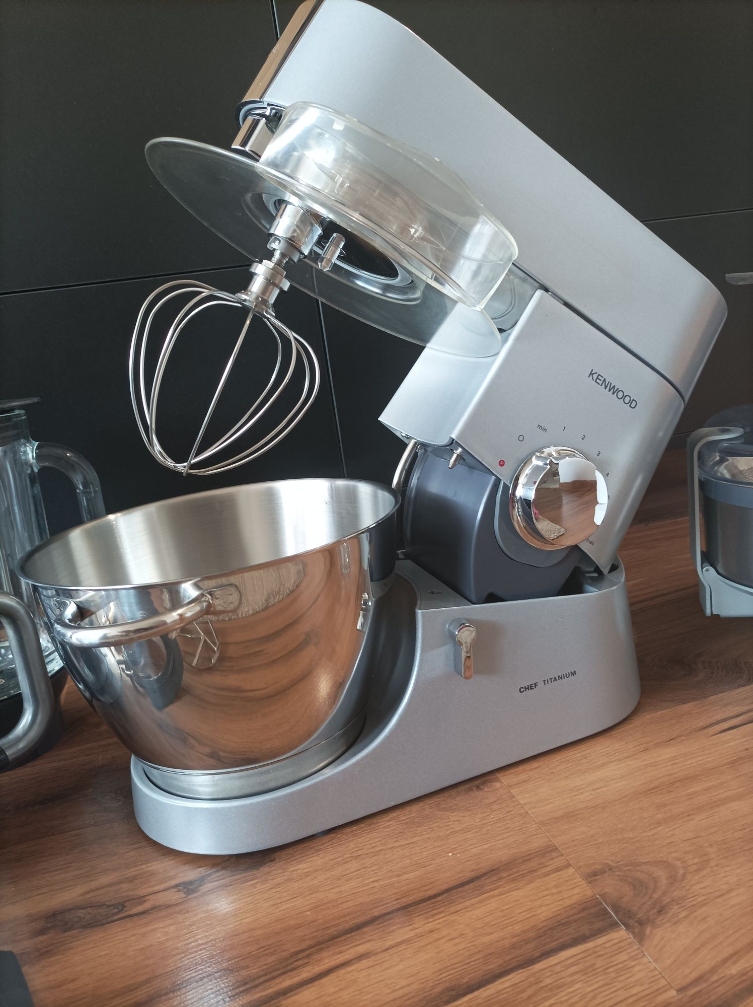 Zestaw robot planetarny Kenwood Chef Titanium