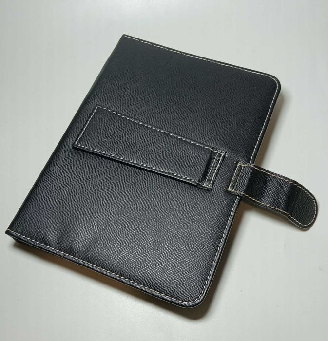 Etui z klawiaturą do tabletu