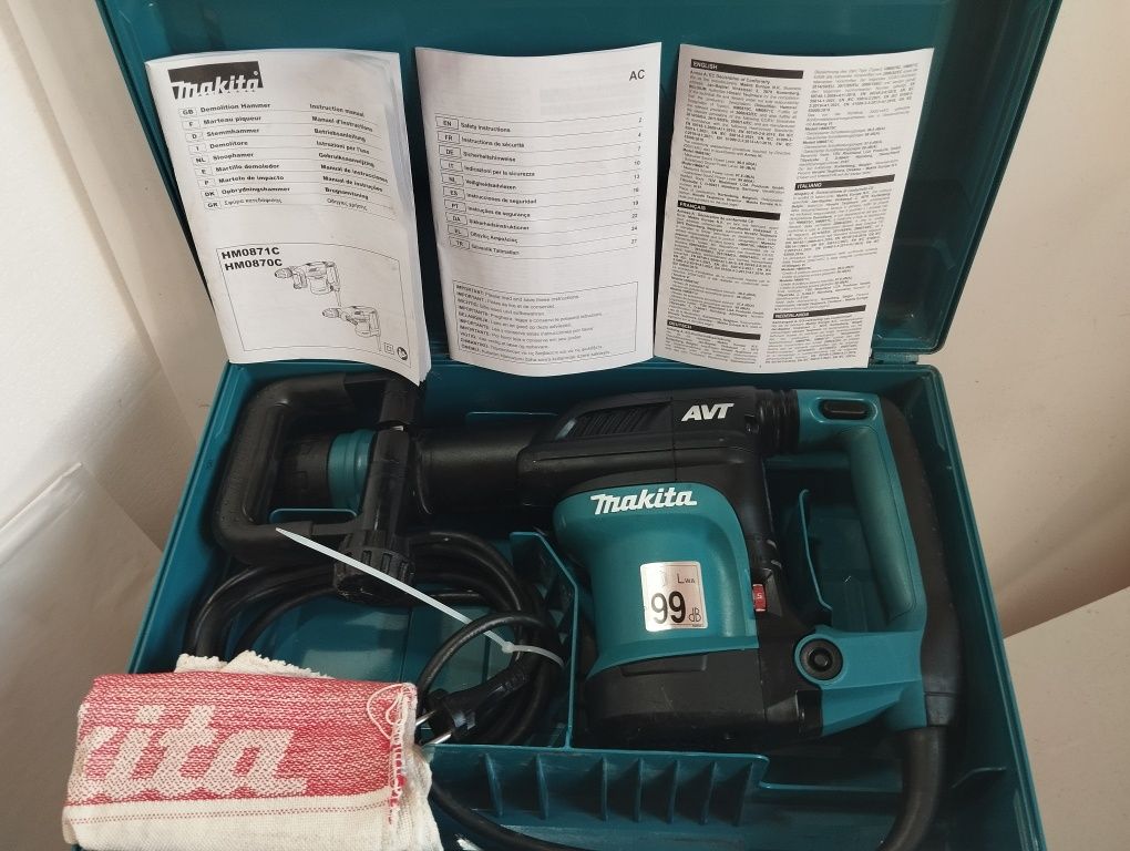 Makita HM0871C młot udarowy kujący wyburzeniowy SDS max 2023r