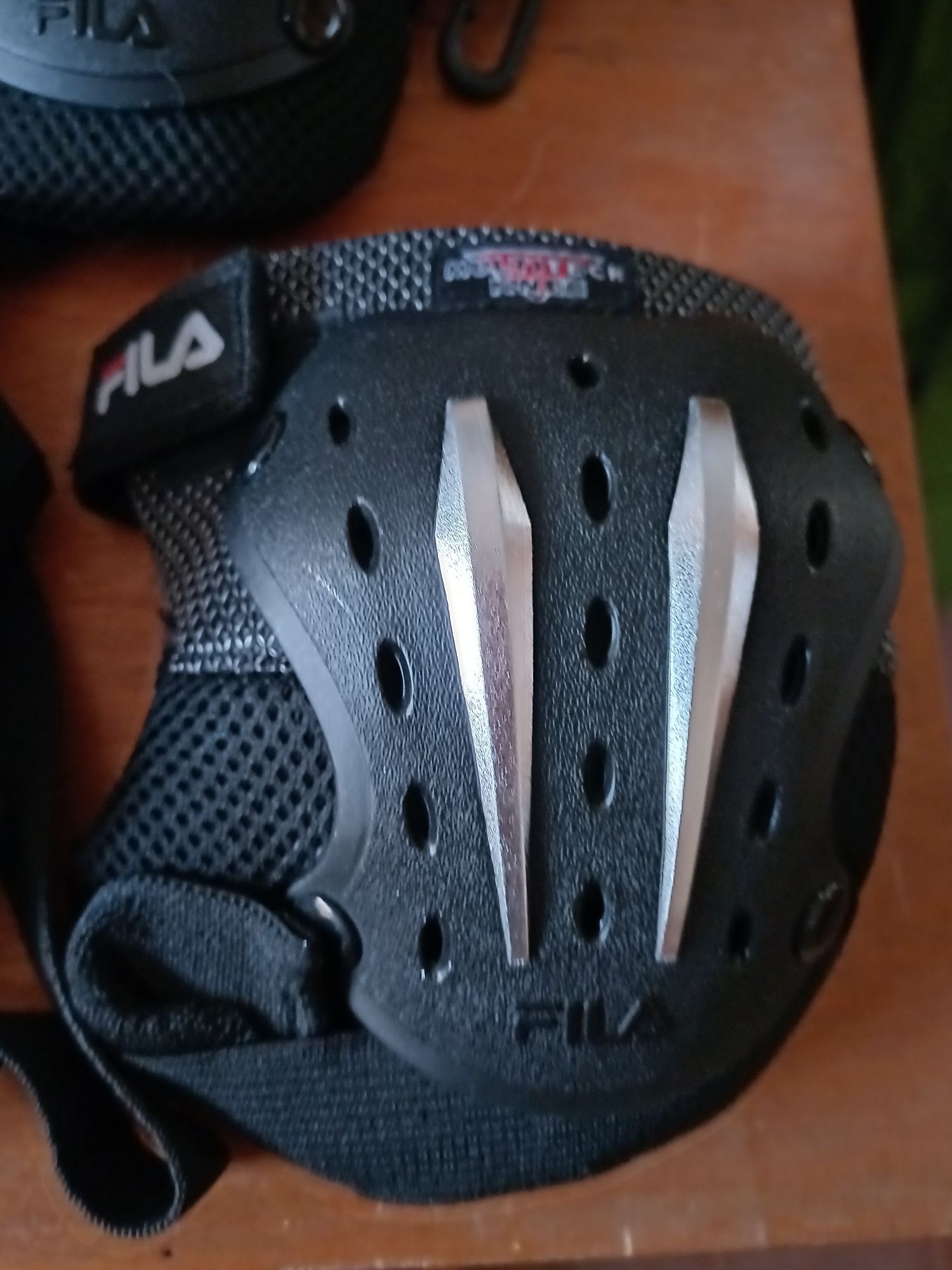 Proteções para andar de skate