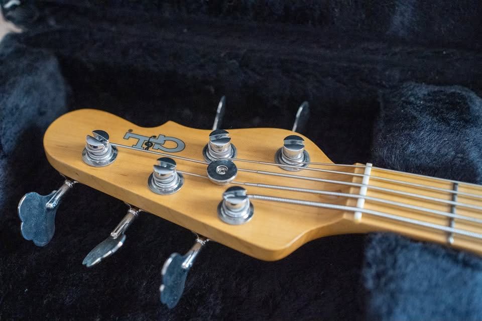 G&L Build To Order L-2500 Sonic Blue Satin Fullerton Fender Musicman