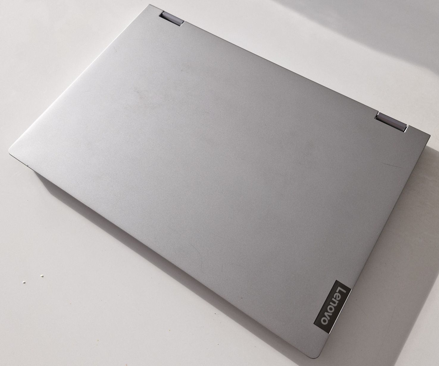 Laptop Lenovo Ideapad C340-14API Ryzer 3 4gb Ram Adm Radeon Graphics