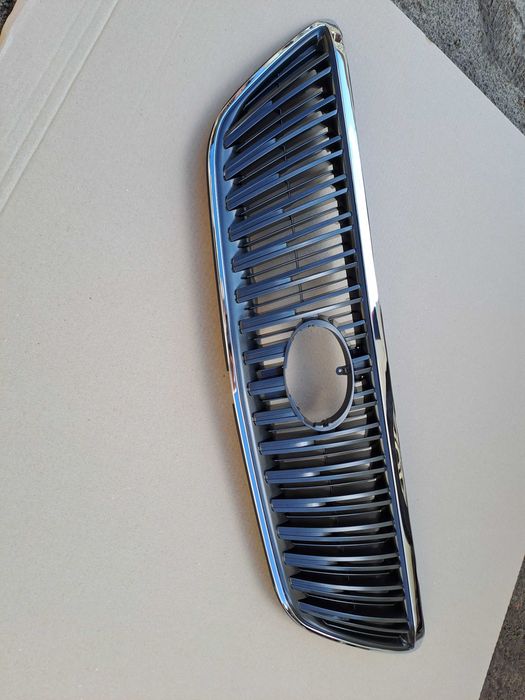Решітка радіатора Lexus RX 350 (2004–2008)  Grille Лексус RX 350