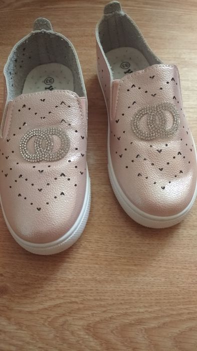 Туфлі - макасіни для дівчинки