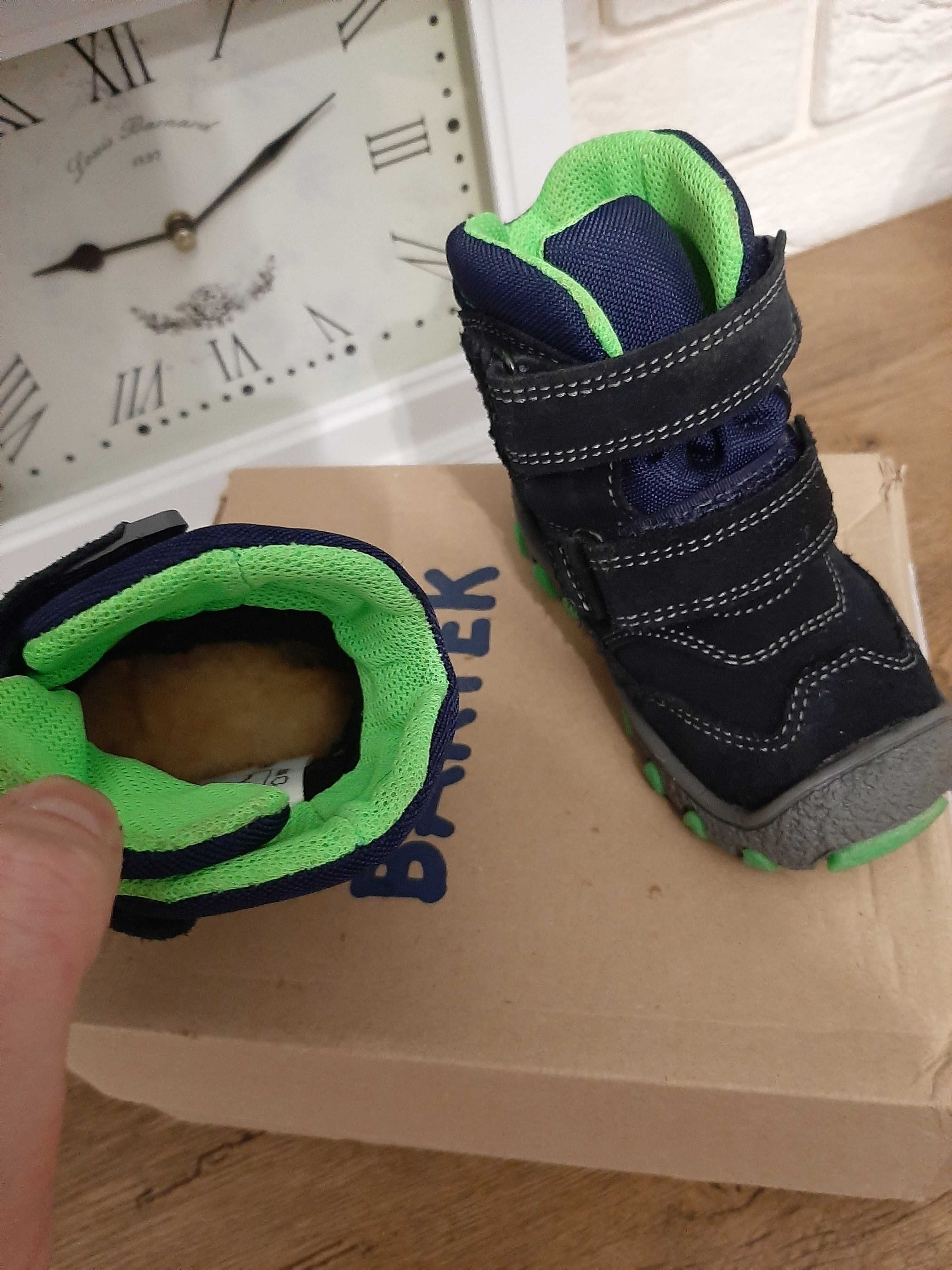 Buty zimowe Bartek  jak nowe 20 ciepłe