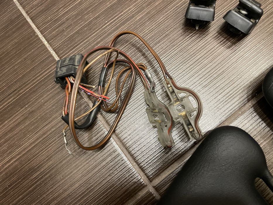 Мерседес w124 козирки з підсвіткою w201 190