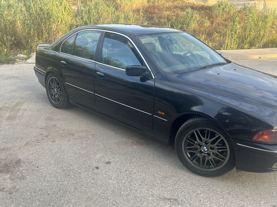 Vendo bmw 528i e39