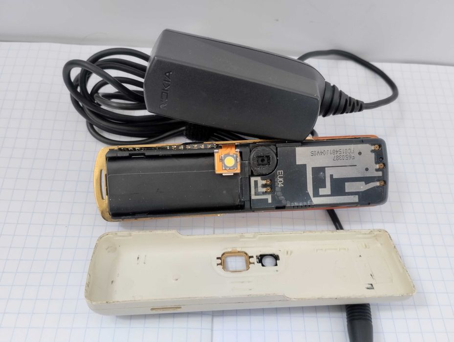 Телефон NOKIA 7380