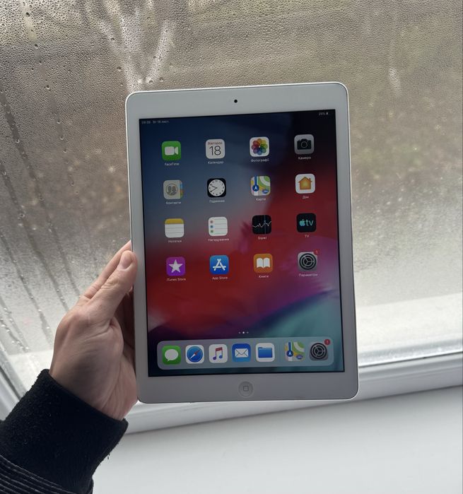 Apple iPad Air 32 Gb Wi-Fi   Планшет Apple
