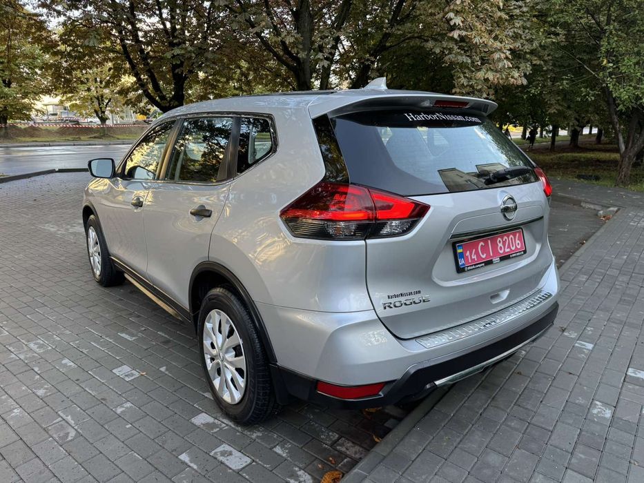 Nissan Rogue 2.5  2019