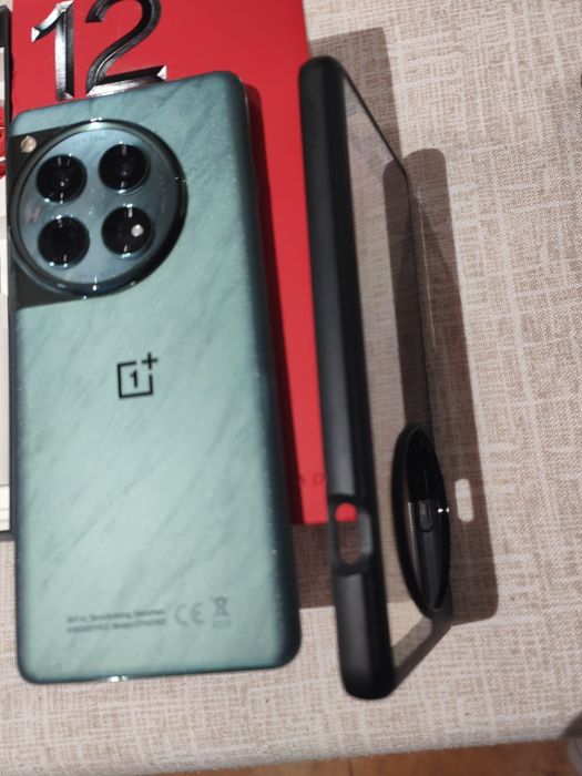Oneplus 12   5G  16Gb/512Gb