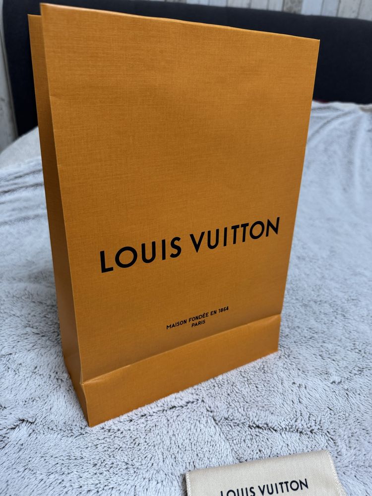 Zestaw Louis Vuitton, woreczek na portfel, torebka zakupowa, karton