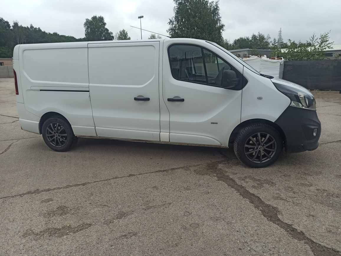 OPEL VIVARO B LONG 1.6CDTI BiTurbo 120KM klima chłodnia izoterma