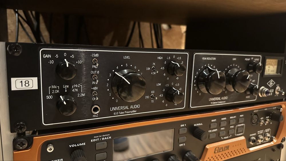 Universal Audio - Preamp + Compressor LA 610
