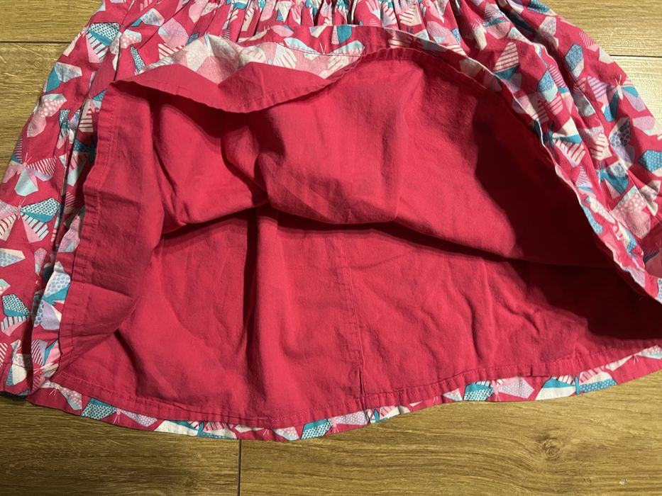 Sprzedam dwie sukienki na 1,5 roku - 2 lata