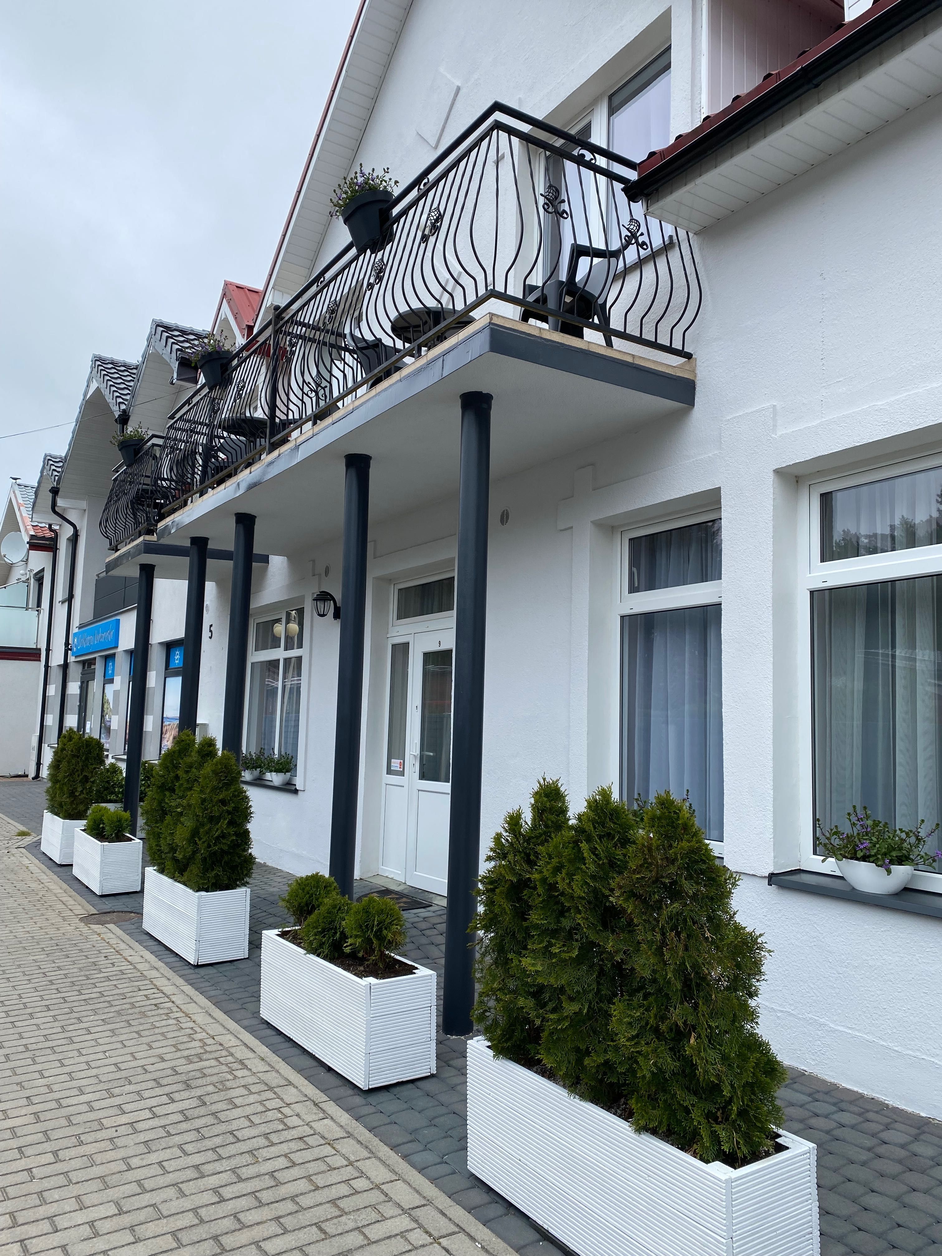 10.08-20.08, 15.08 -25.08. Pokoje blisko plaży.