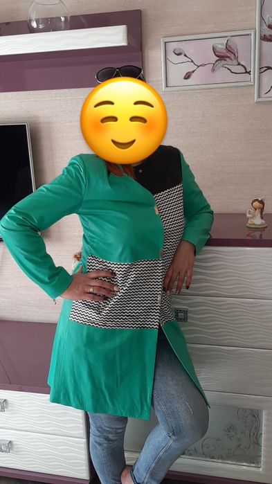 Шкіряний сюртук PONTOMK кольору ніжної м'яти з орнаментом