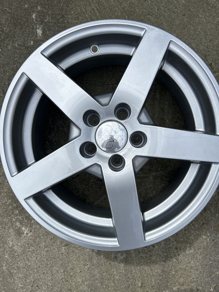 Felgi 15’ Fiat Tipo