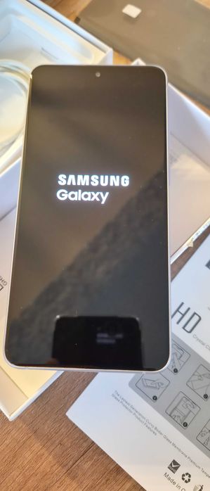 Samsung Galaxy S21 FE 5G 6/128GB SM-G990B Lavender Różowy - idealny