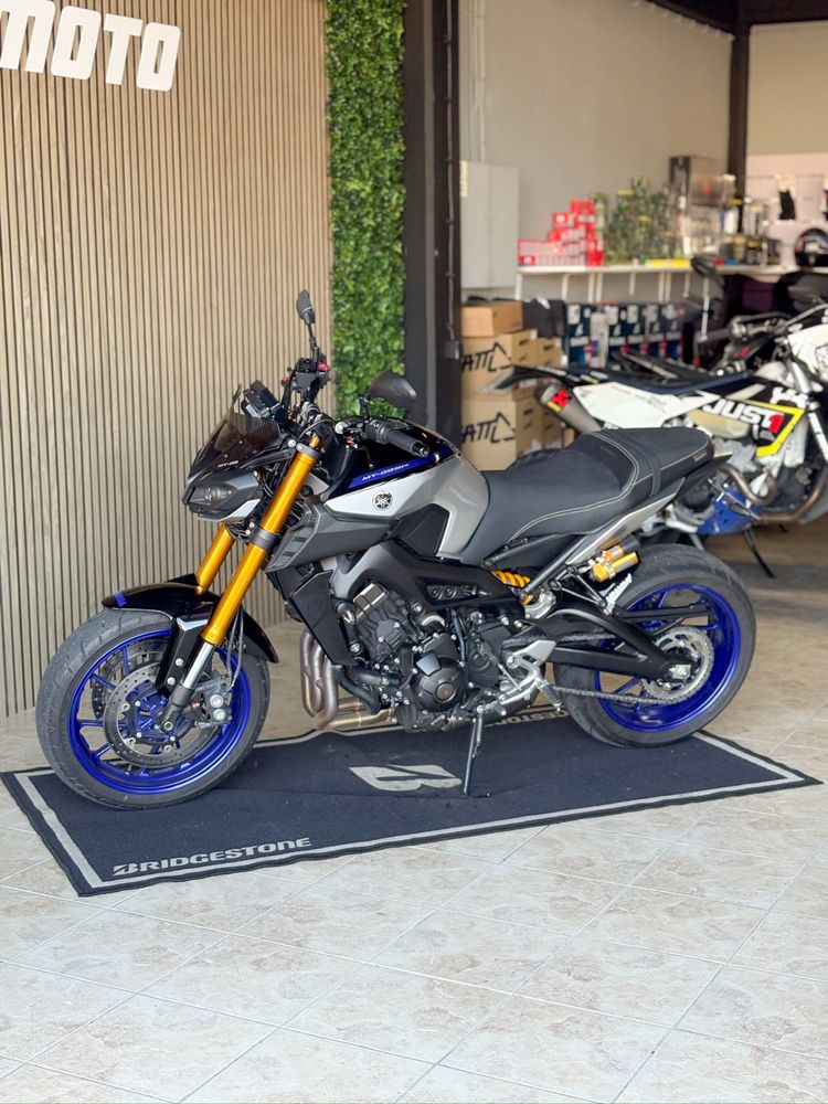Yamaha MT-09 SP C/ 8300 kms