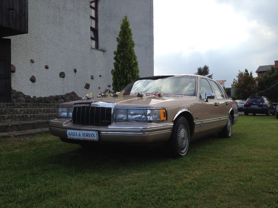 wynajem, limuzyna, auto do ślubu, wesele, lincoln town car