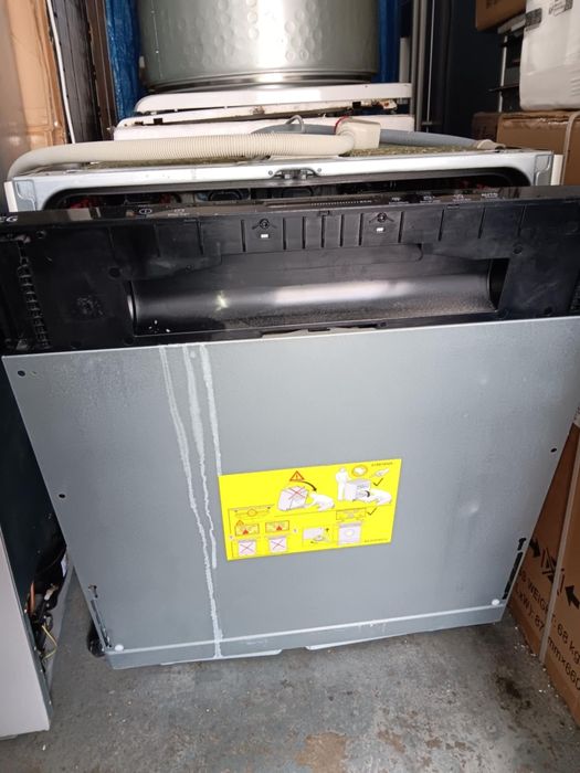 Máquina de lavar louça AEG, encastravel.