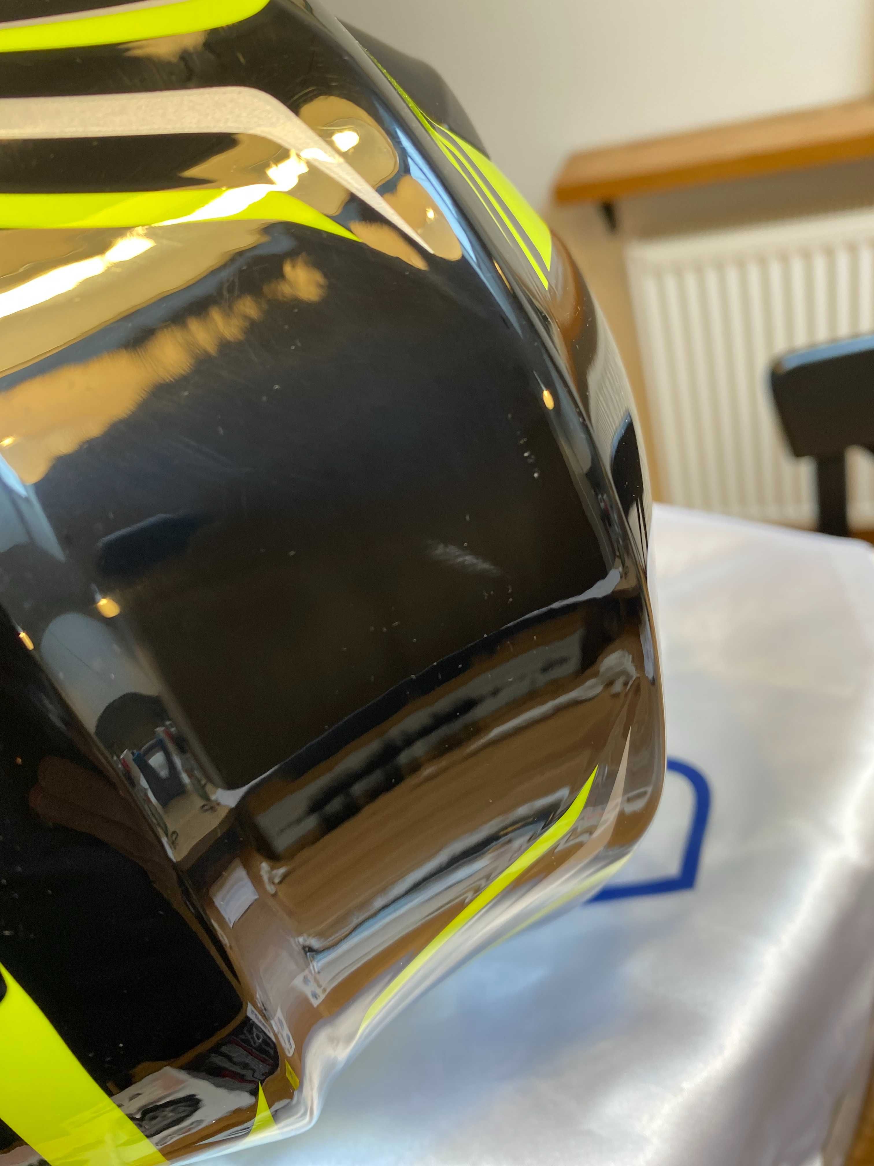 Kask Airoh Commander rozmiar L - mało używany, nowy PINLOCK