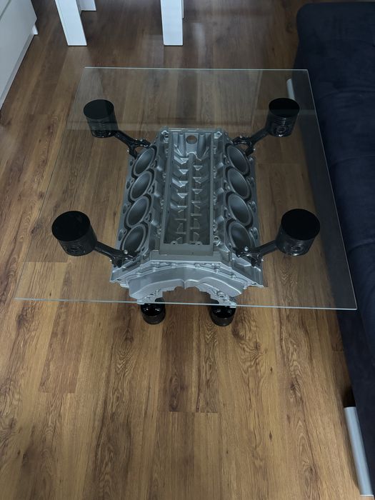 Stolik kawowy z silnka BMW Upominek prezent