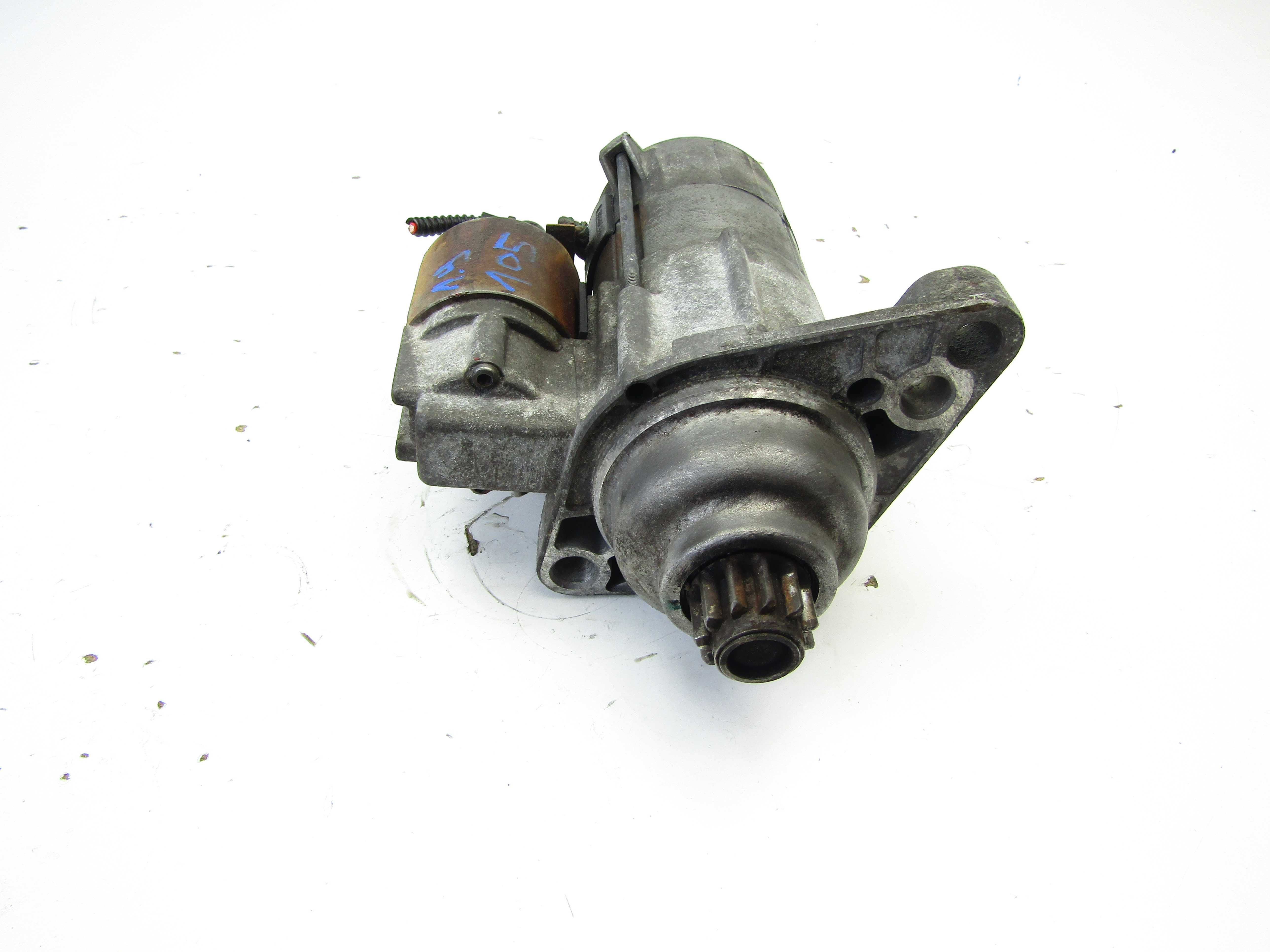 Vw Golf 5 V Jetta Passat B6 1.9 TDI BLS rozrusznik