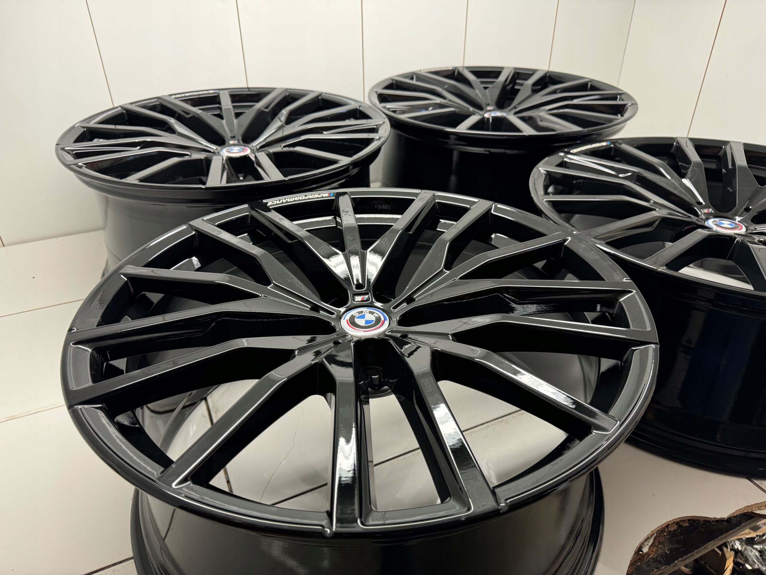 Felgi 22 BMW X5 X6 G05 C06 m Performance Oem Idealne