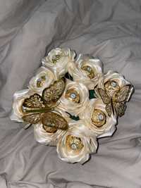 Box jadalny 9 róż satynowych