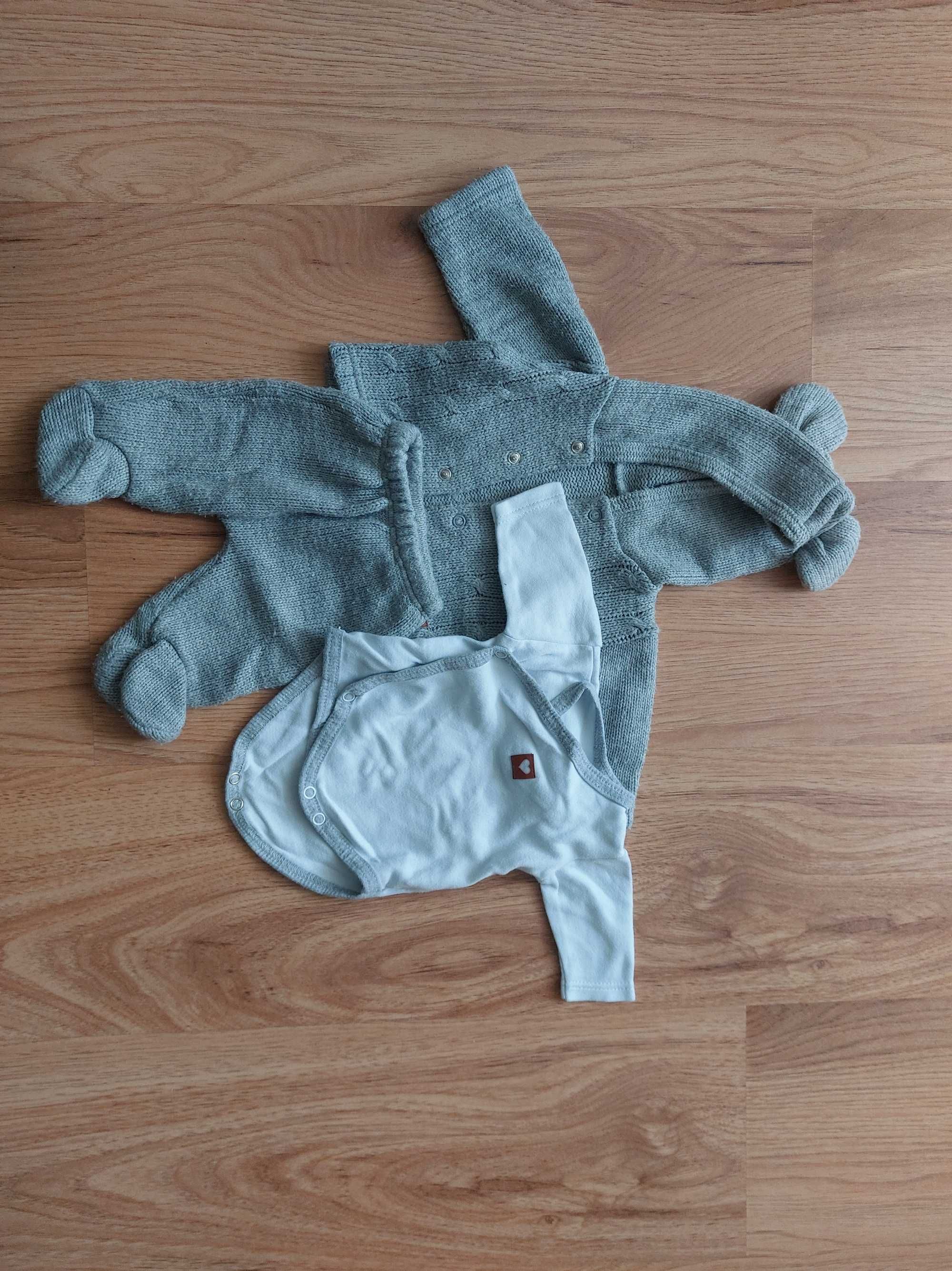 Komplet niemowlęcy: bluza, półśpiochy i kaftanik