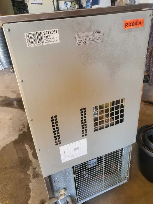 Maquina de fazer gelo ITV Industrial