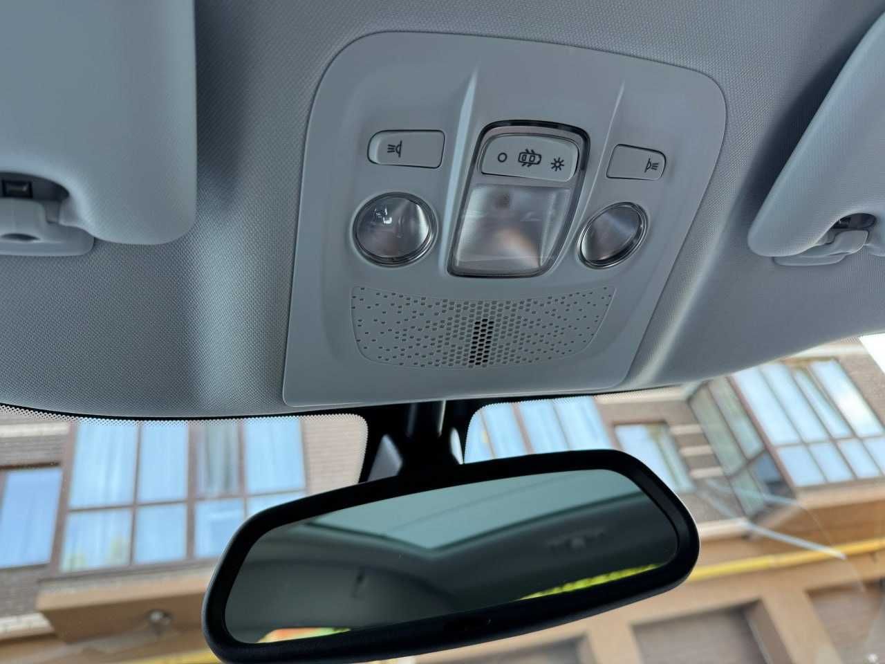 Продам  Peugeot 2008 2016. Можна в розстрочку, під викуп.