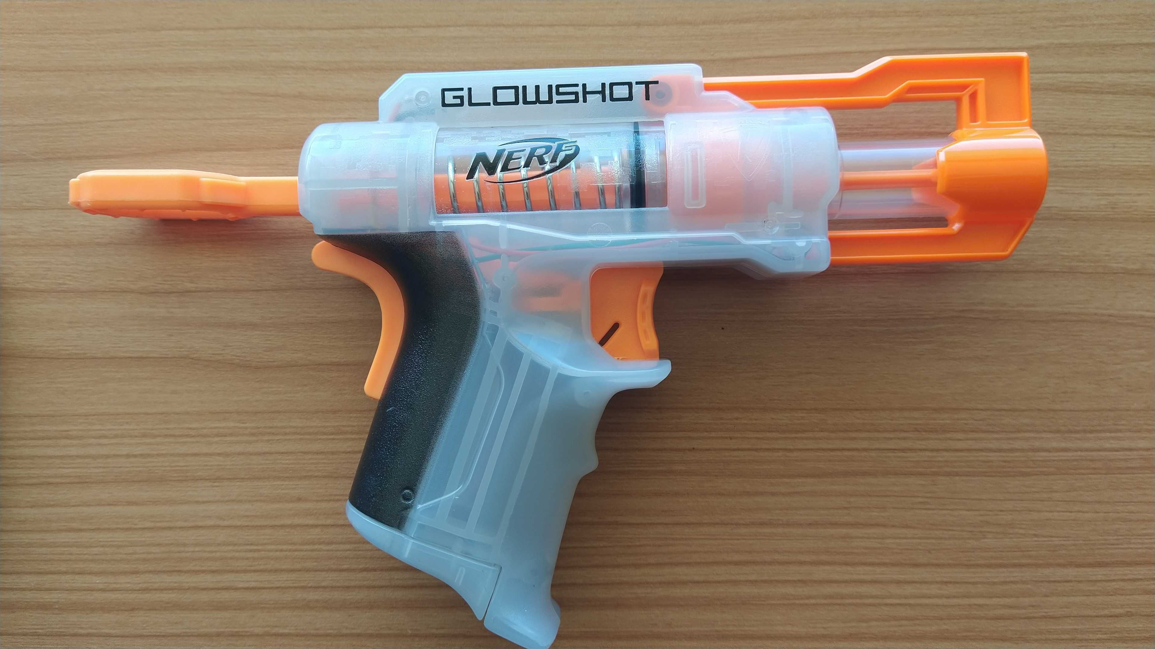 NERF Retaliator Elite + NERF Glowshot