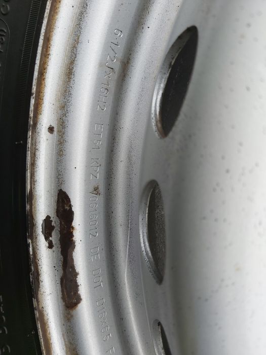 Sprzedam felgi stalowe 16" do busa