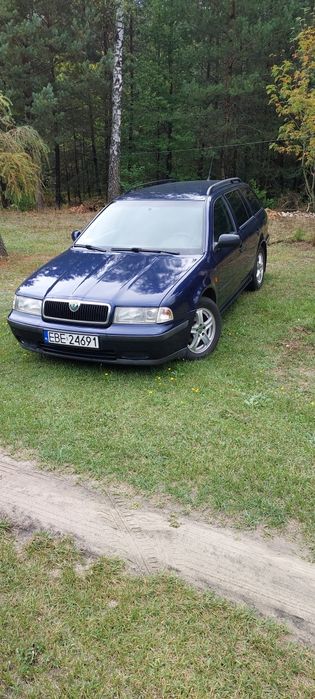 Skoda Octavia 1 1.6 sr combi