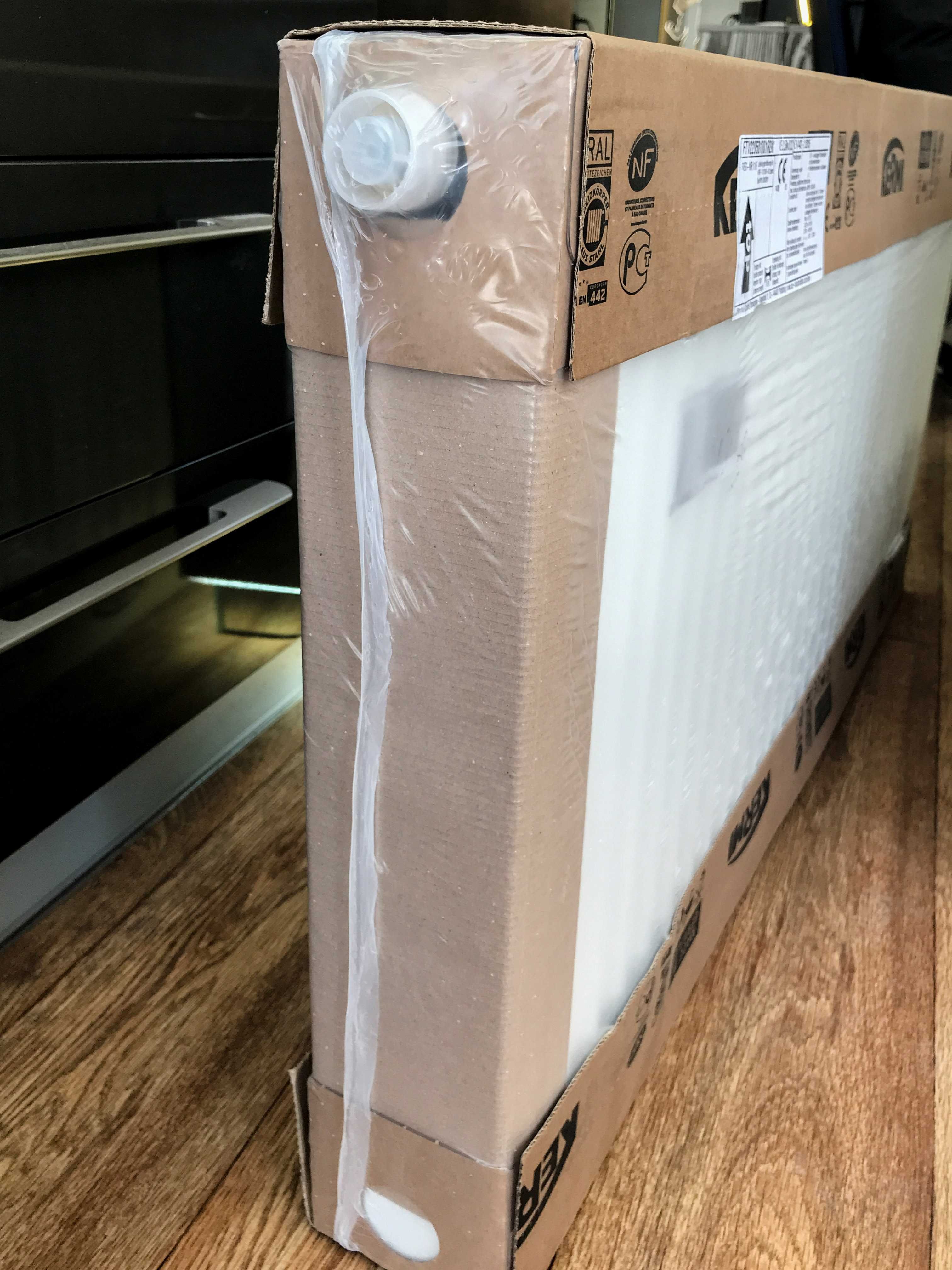 Радиатор Kermi FTV 22 500x1000 (артикул FTV220501001R2K)