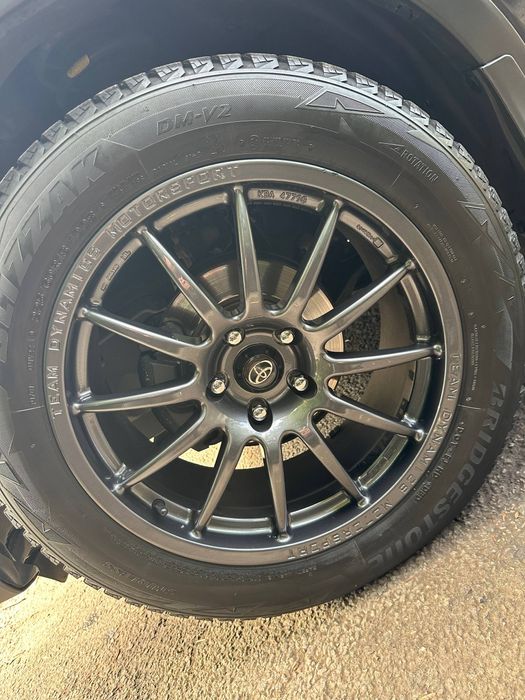 Продам Toyota RAV4 2017