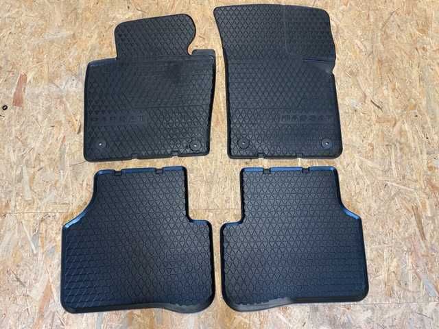 Oryg dywaniki Audi Q3 A3 8P Focus C-Max Kuga Passat B6 B7 Octavia XC60