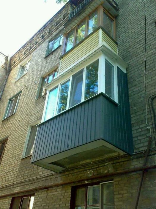 Окна металлопластиковые. Балконы под ключ